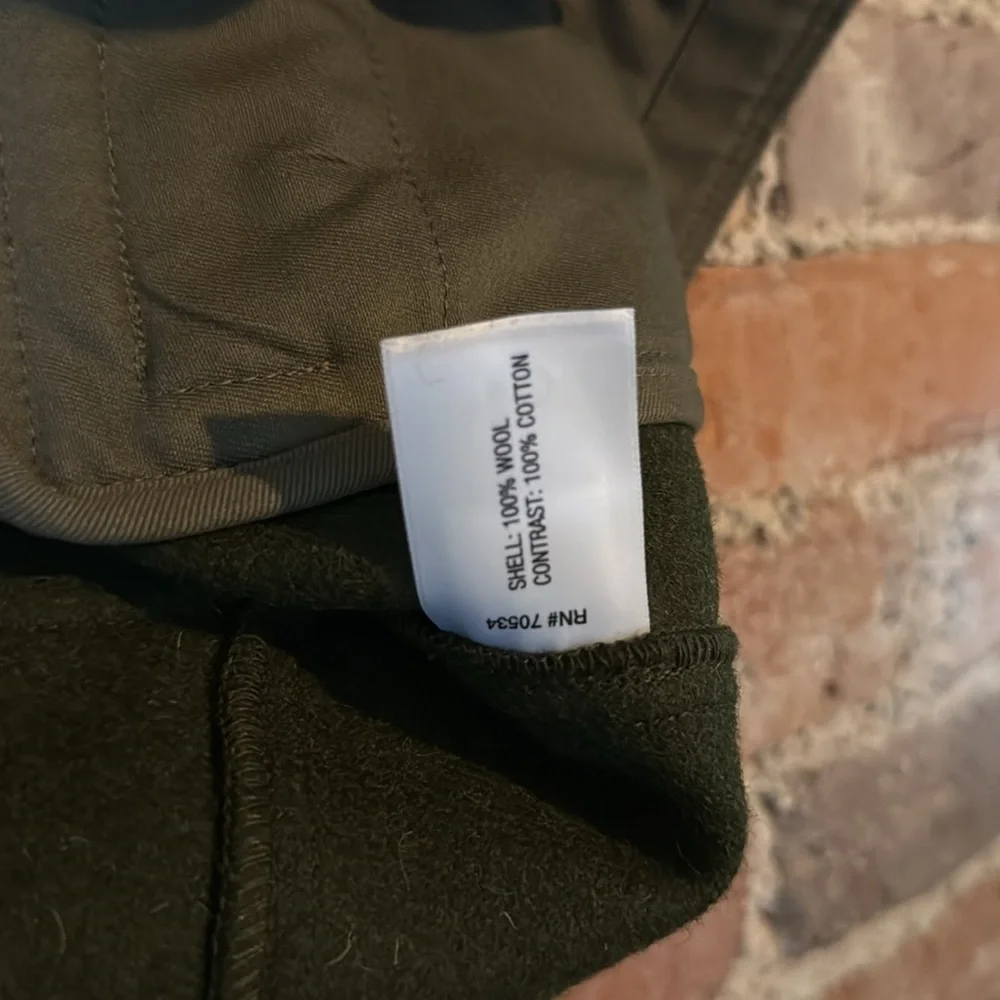 Orvis Green Four Pocket -  100% Wool Vest - Size Large - Picture 5 of 5